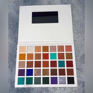 The White Book Eyeshadow Palette by Makeup Depot NWT